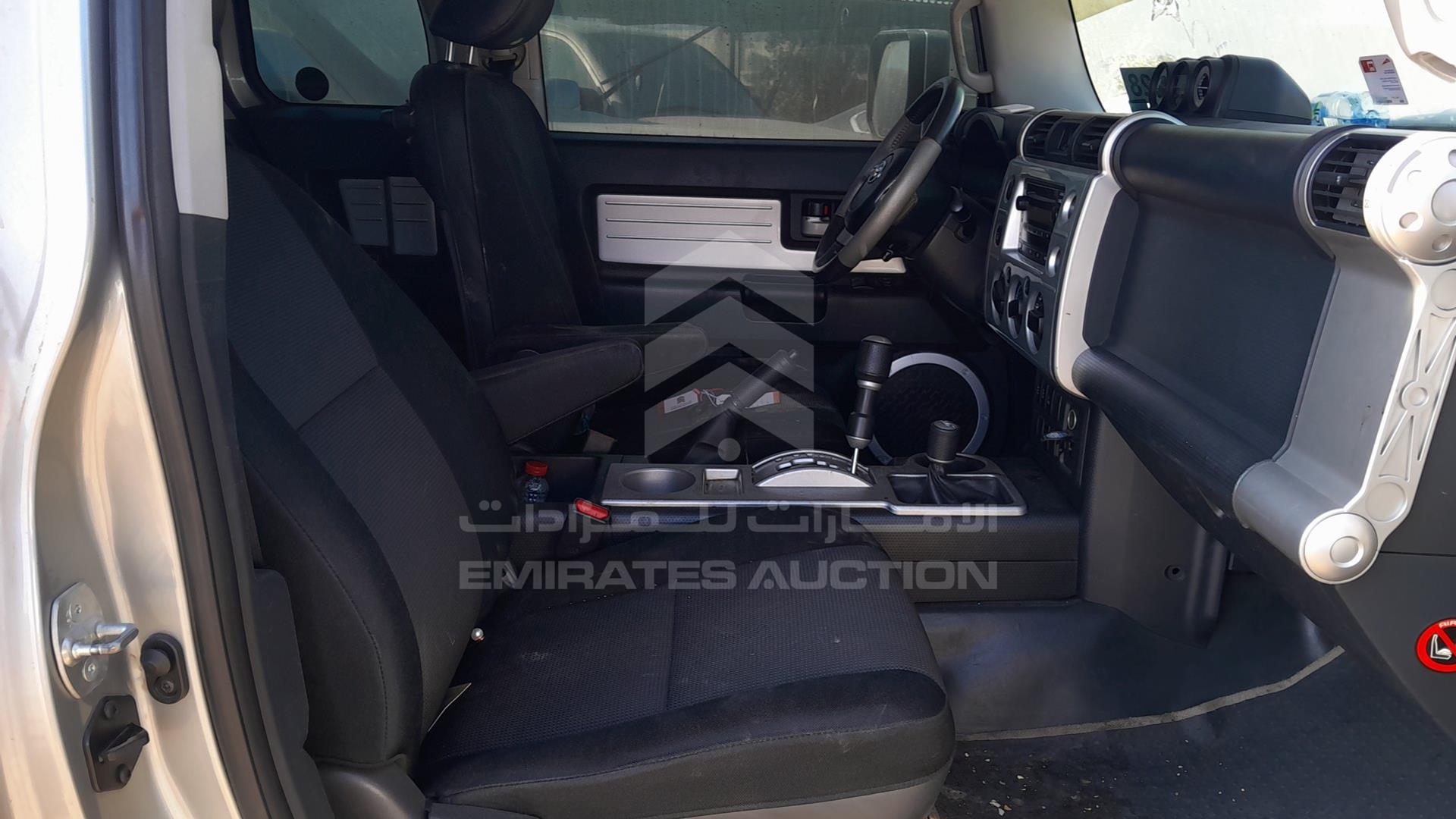 2011 TOYOTA FJ CRUISER VIN: JTEBU11F9BK101045