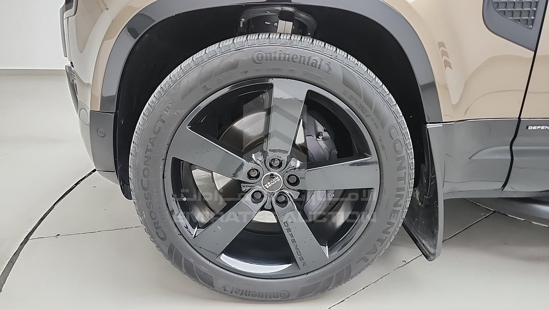 2022 LAND ROVER DEFENDER VIN: SALEA6BU1N2102059