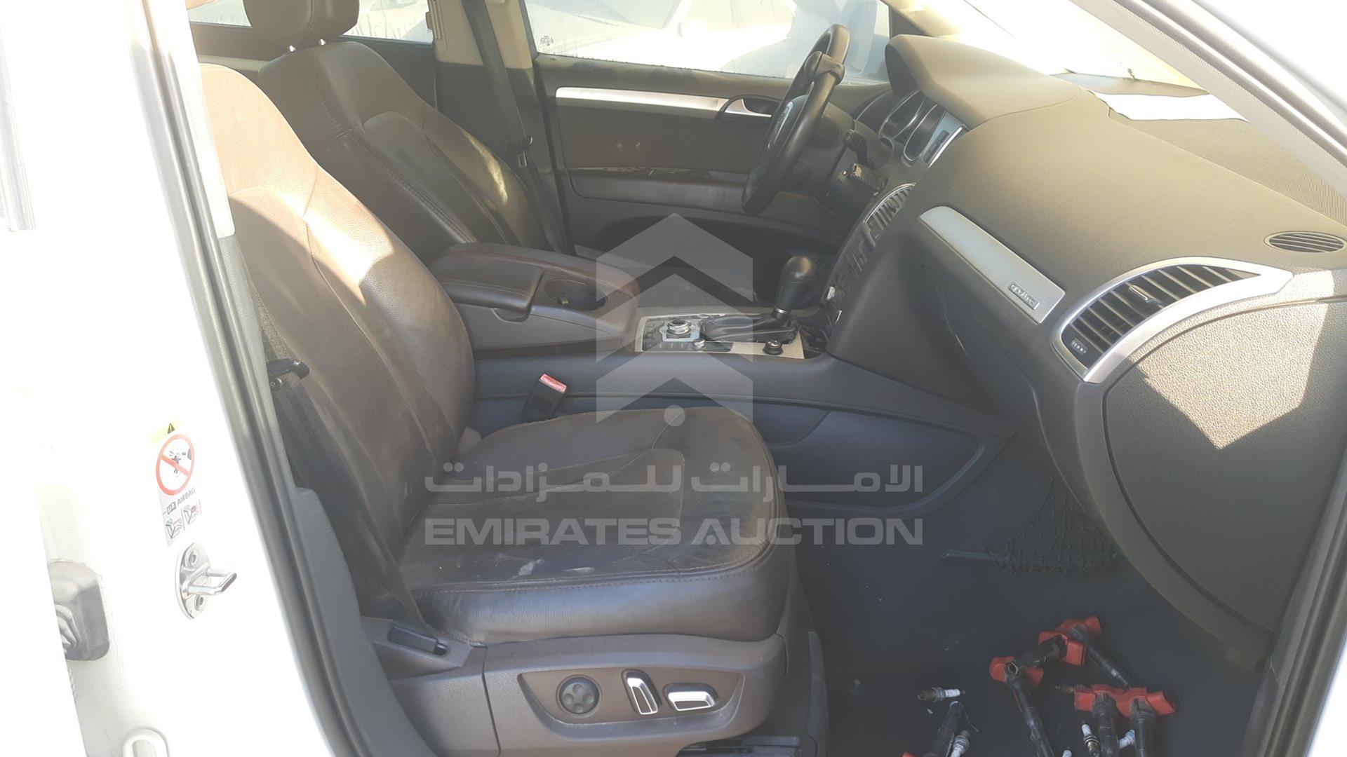2011 AUDI Q7 VIN: WAUAGD4LXBD002021