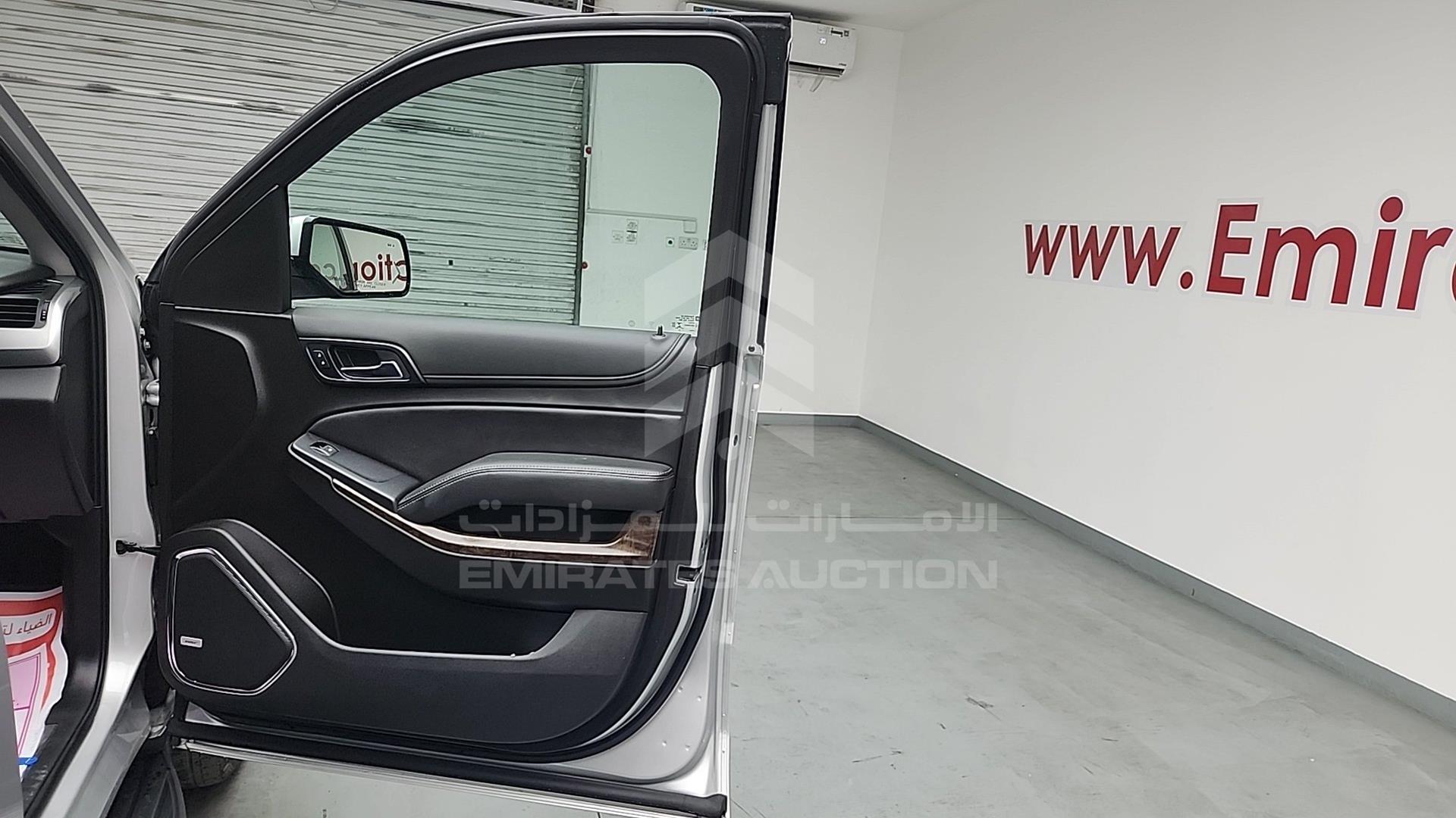 2020 CHEVROLET SUBURBAN VIN: 1GNSCHKC0LR253767