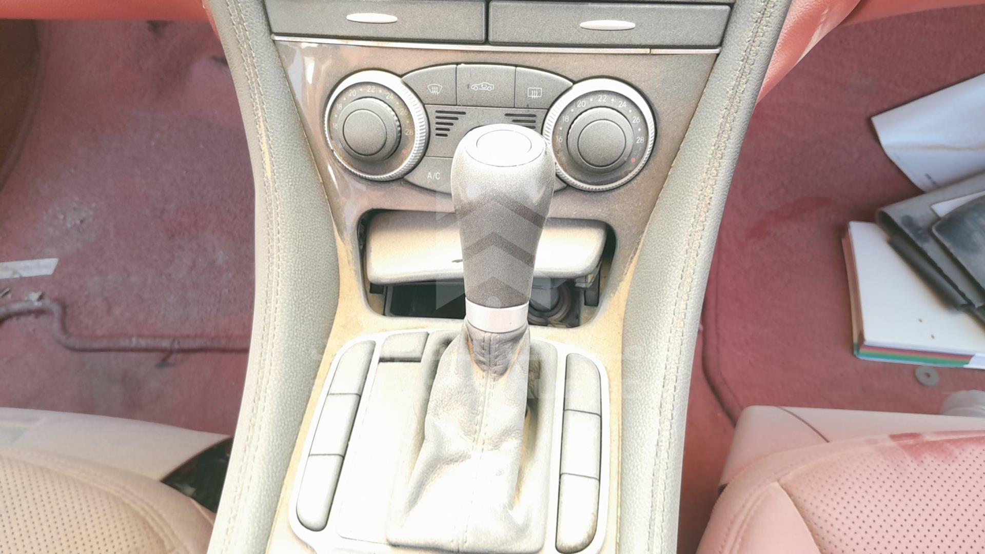 2006 MERCEDES SL 55 AMG VIN: WDB2304751F112359