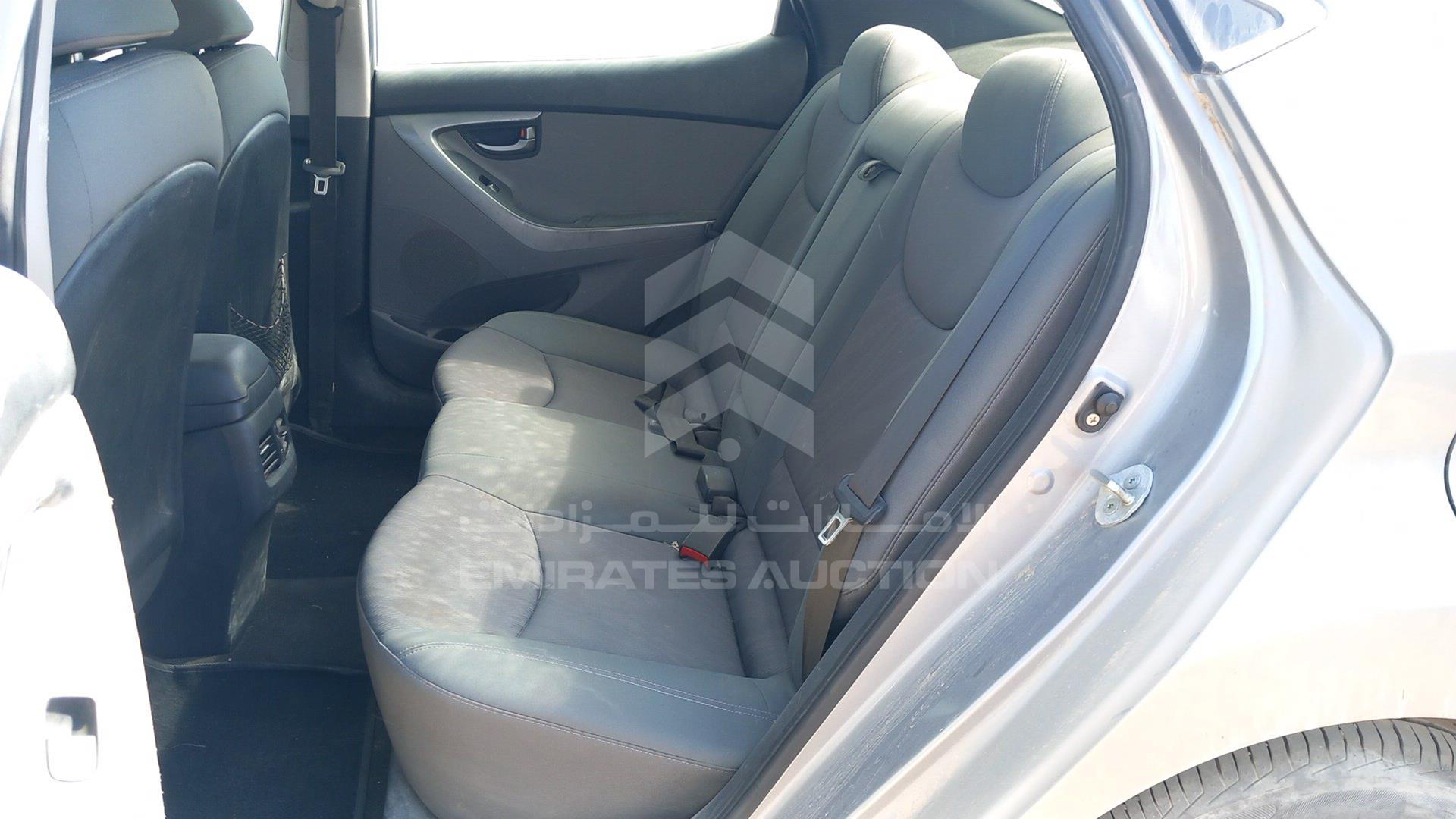 2015 HYUNDAI ELANTRA VIN: KMHDG41C1FU406492