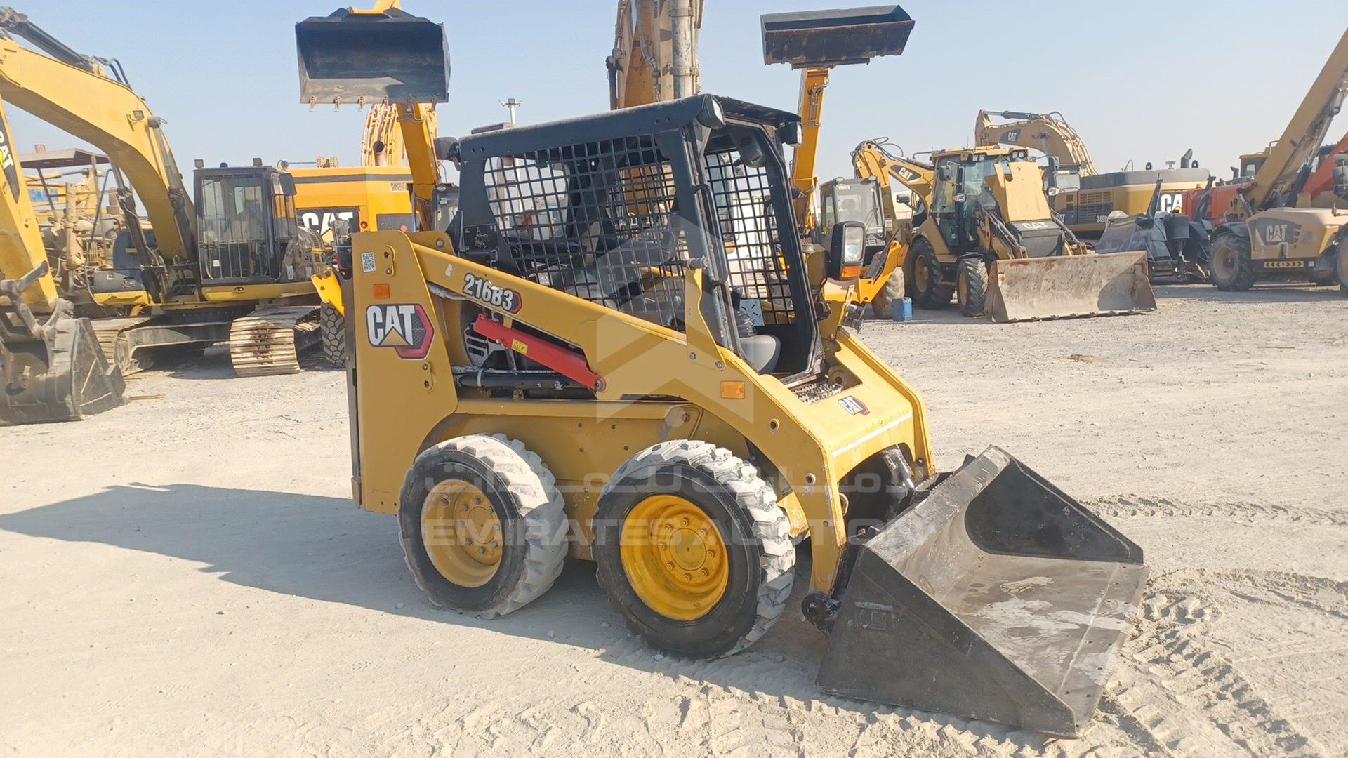 2021 CATERPILLAR 216B3 VIN: CAT0216BHPWM00133