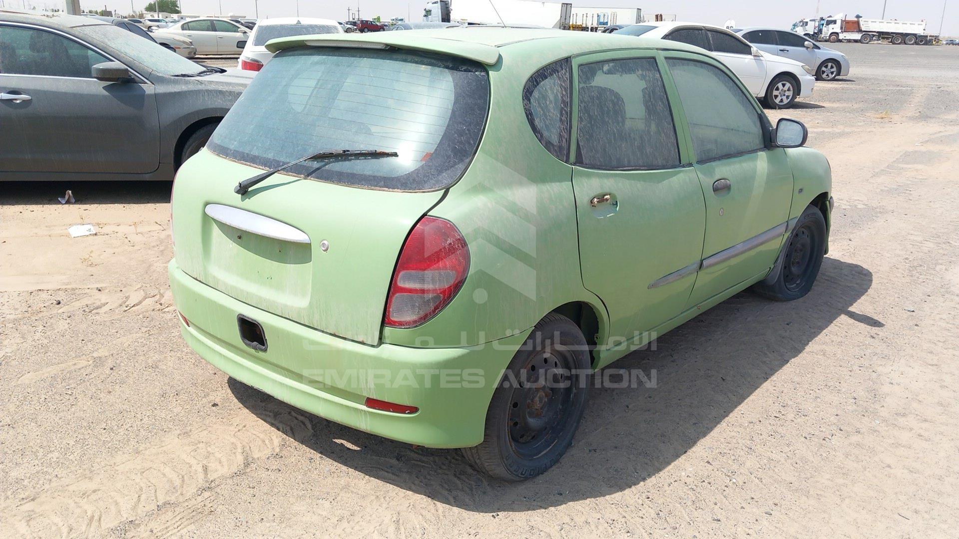 2005 DAIHATSU SIRION VIN: JD1GM100451559349