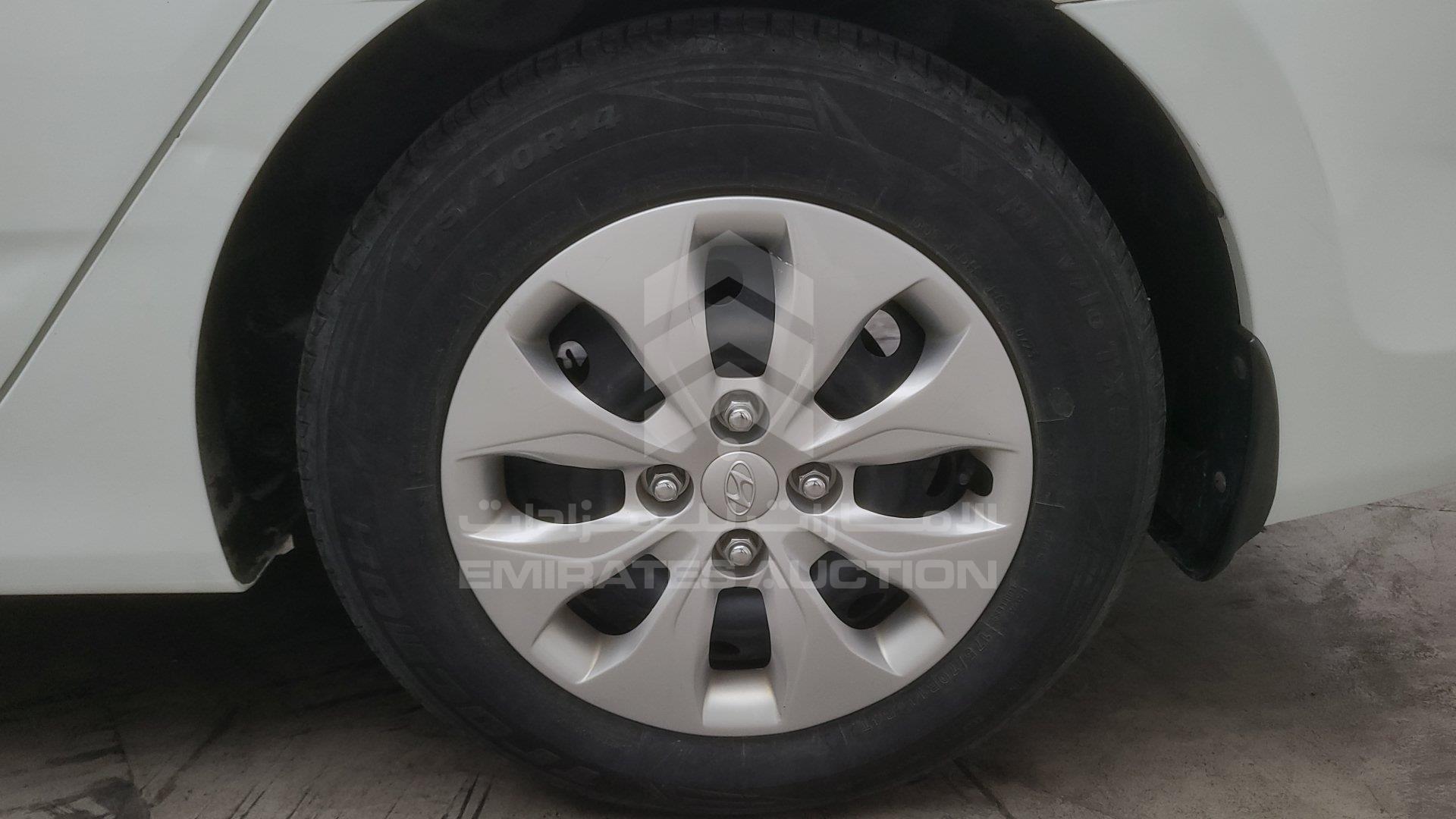 KMHCT41B9FU854395 - 2015 Hyundai Accent - #465312
