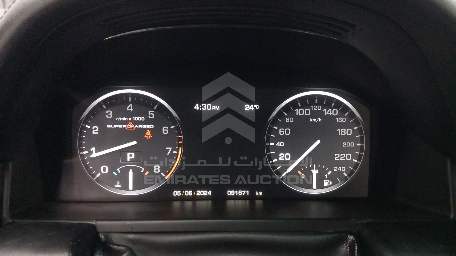 2011 RANGE ROVER VOGUE VIN: SALLMAME4BA346562