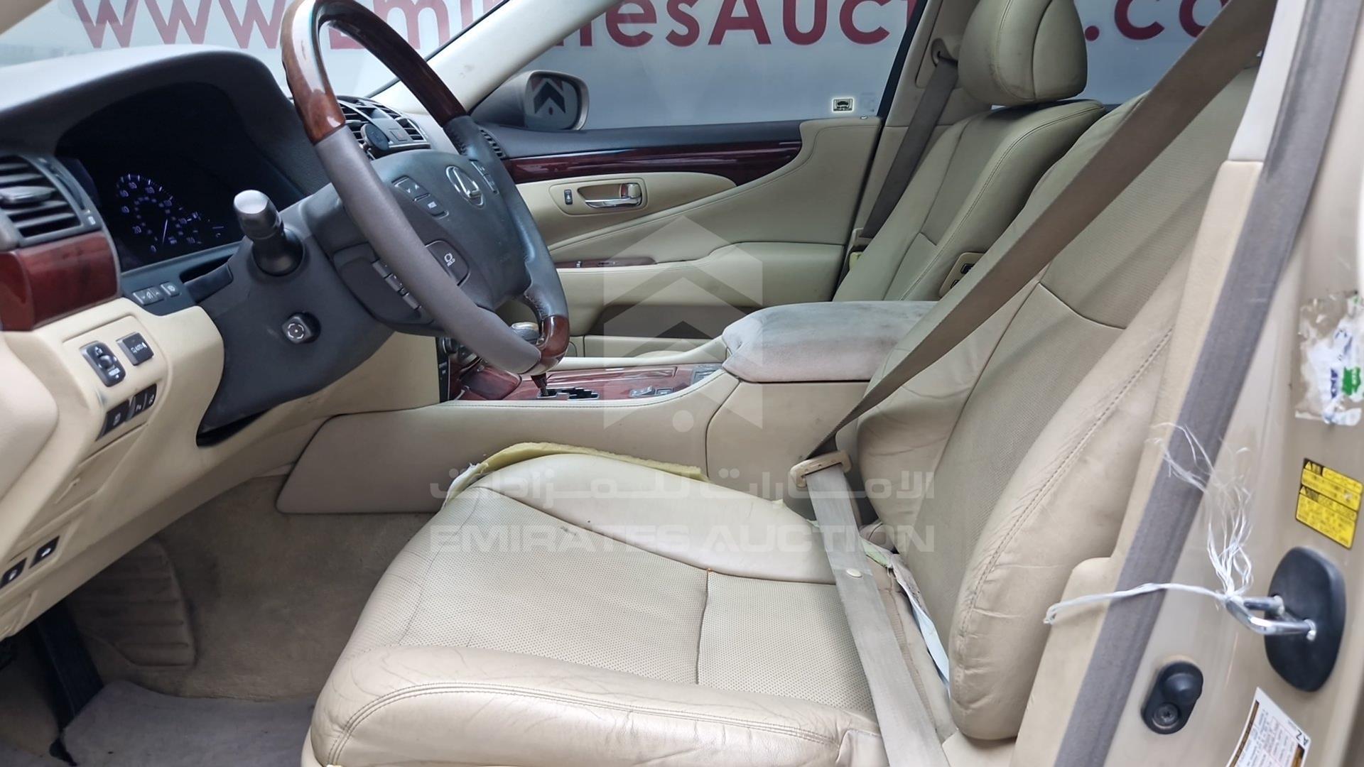 2007 LEXUS LS 460 VIN: JTHBL46F375009550