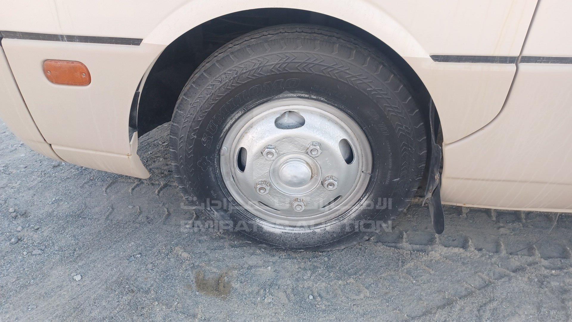 2018 MITSUBISHI ROSA VIN: JL5B3E6P3JPG00256