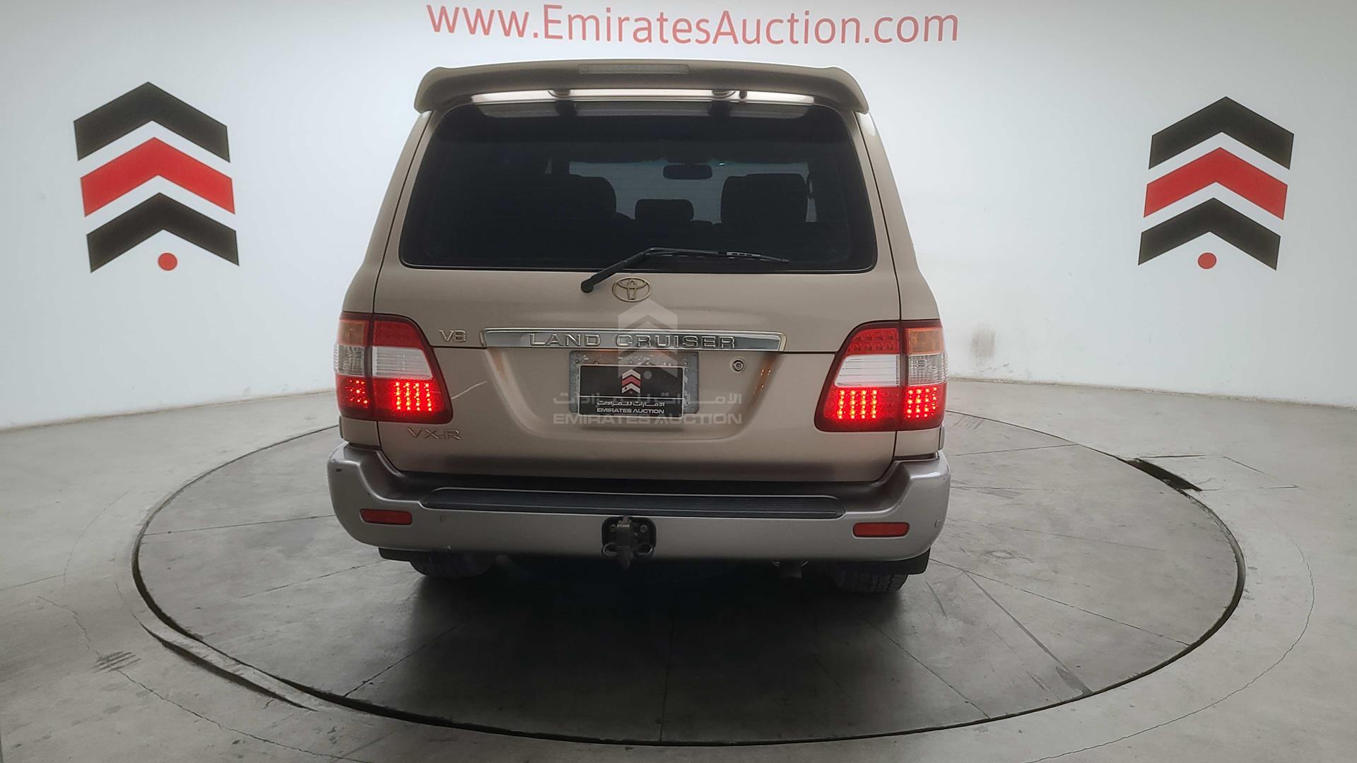 2006 TOYOTA LAND CRUISER VIN: JTEHT05J762085164