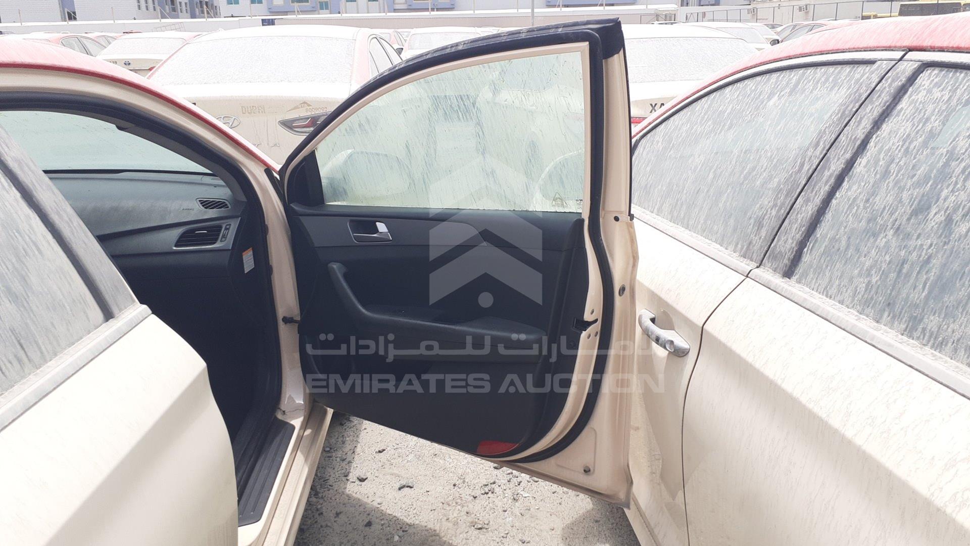 2019 HYUNDAI SONATA VIN: KMHE24130KA092672