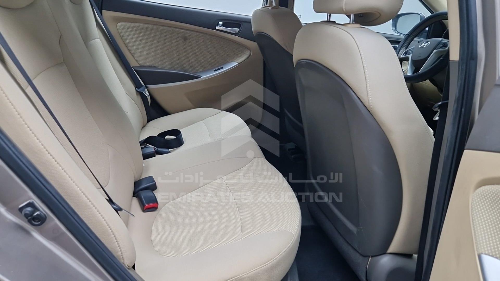 2015 HYUNDAI ACCENT VIN: KMHCT41DXFU662050