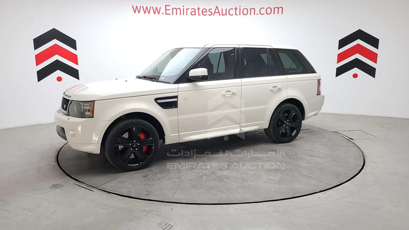 SALLSAAE4AA233314 Auction: EmiratesAuction Lot: 409182 SALLSAAE4AA233314 Range Rover Sport 2010 BLACK Photo 60