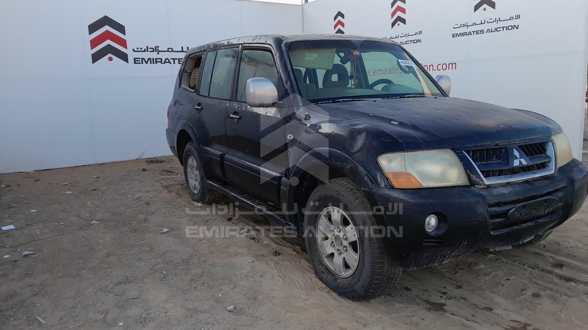 2007 MITSUBISHI PAJERO VIN: JMYLRV73W7J703442