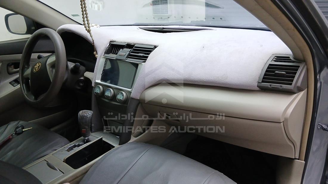 تويوتا كامري 2009 — زاوية واجهة الراكب الأمامي الأيمن — صورة 29