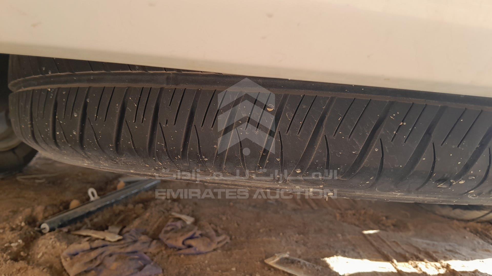 2017 TOYOTA LAND CRUISER VIN: JTMHY05J0H4057056
