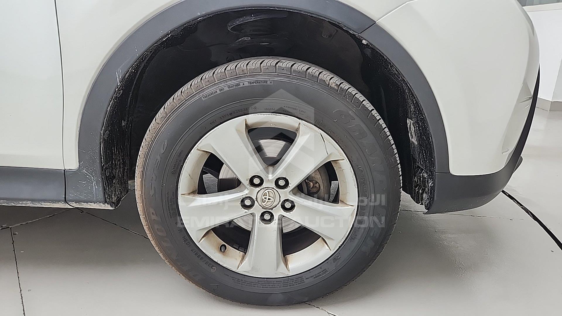 2014 TOYOTA RAV-4 VIN: JTMBF9EV3ED074934