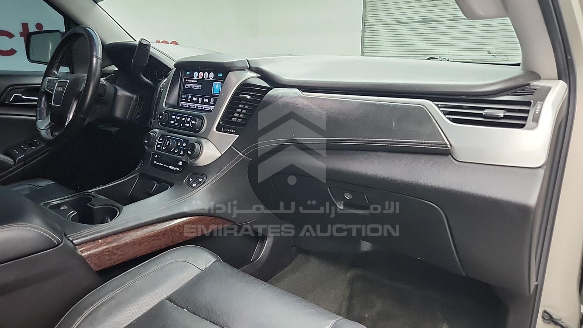 2017 GMC YUKON VIN: 1GKS2GKC0HR112652