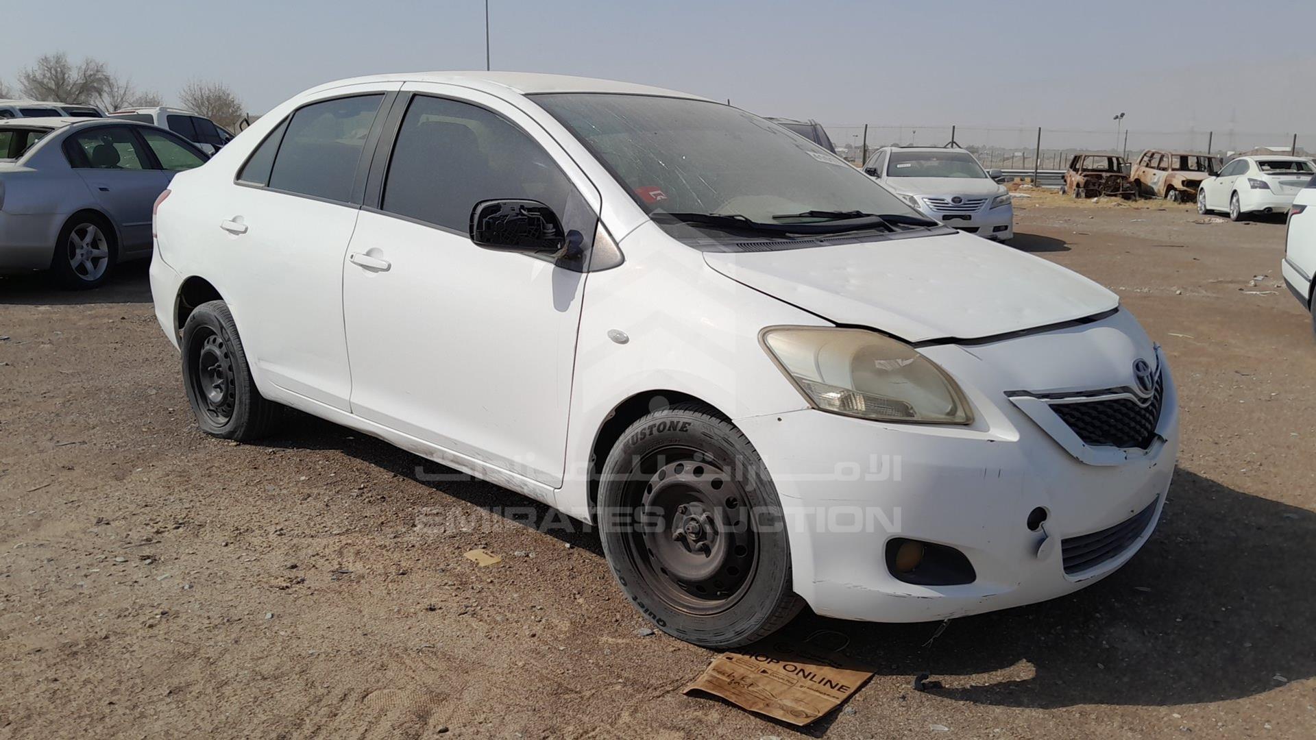 2010 TOYOTA YARIS VIN: JTDBW9233A1186325