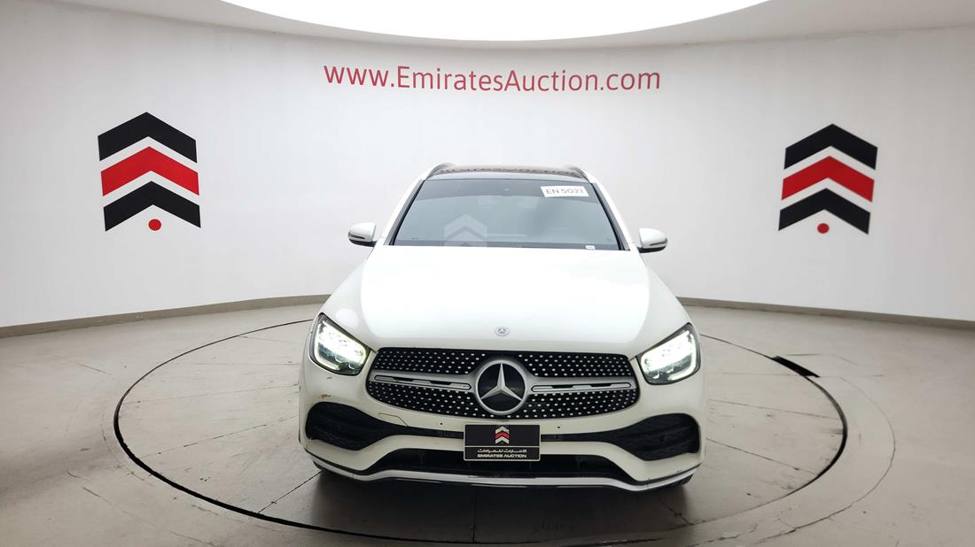 مرسيدس جي إل سي 300 2020 — عرض بزاوية 360 درجة