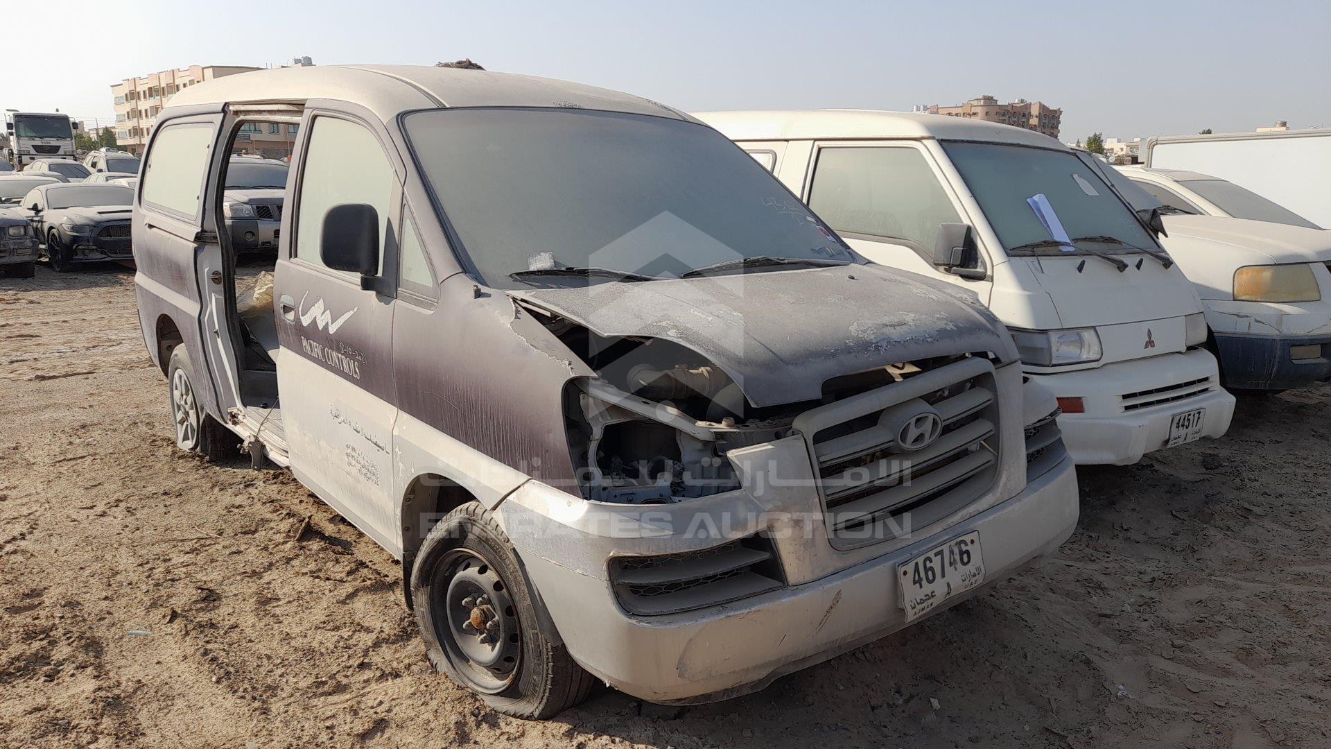 KMJWWH7W06U692581 - 2006 Hyundai H1 - #359616