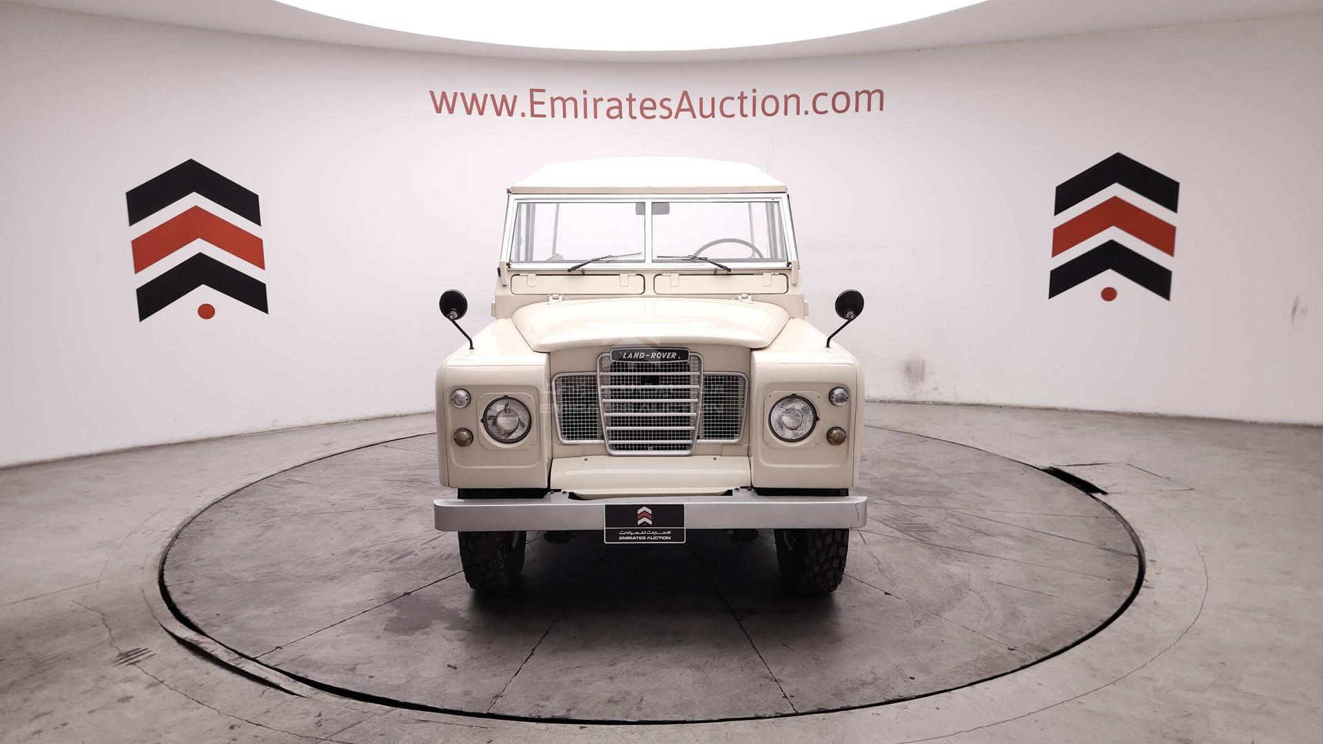 1982 LAND ROVER --- VIN: SALLBABH2AA128907