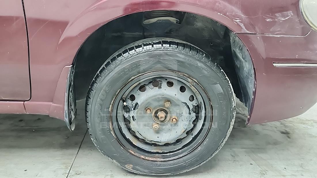 2006 Nissan Sunny — Front Right Tyre — Photo 31