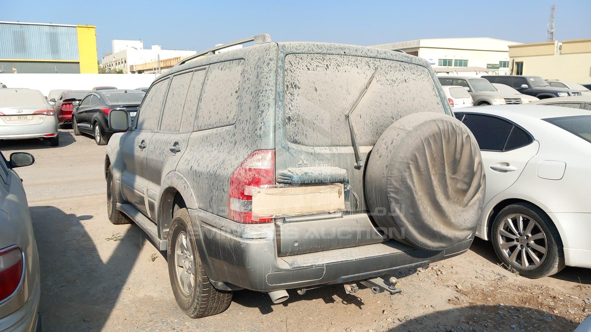 2005 MITSUBISHI PAJERO VIN: JE4MR62M05J708962