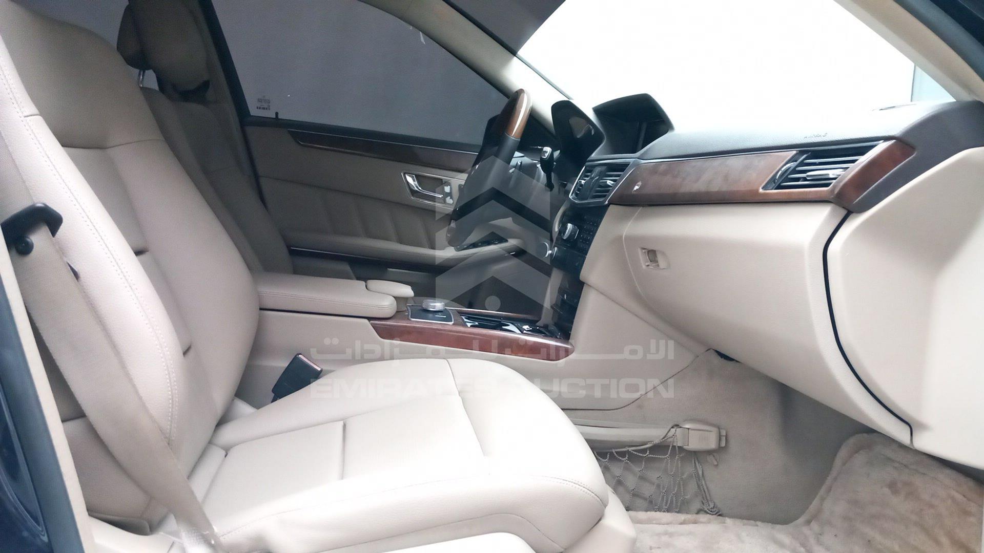 2011 MERCEDES E 350 VIN: WDDHF5GB8BA470334
