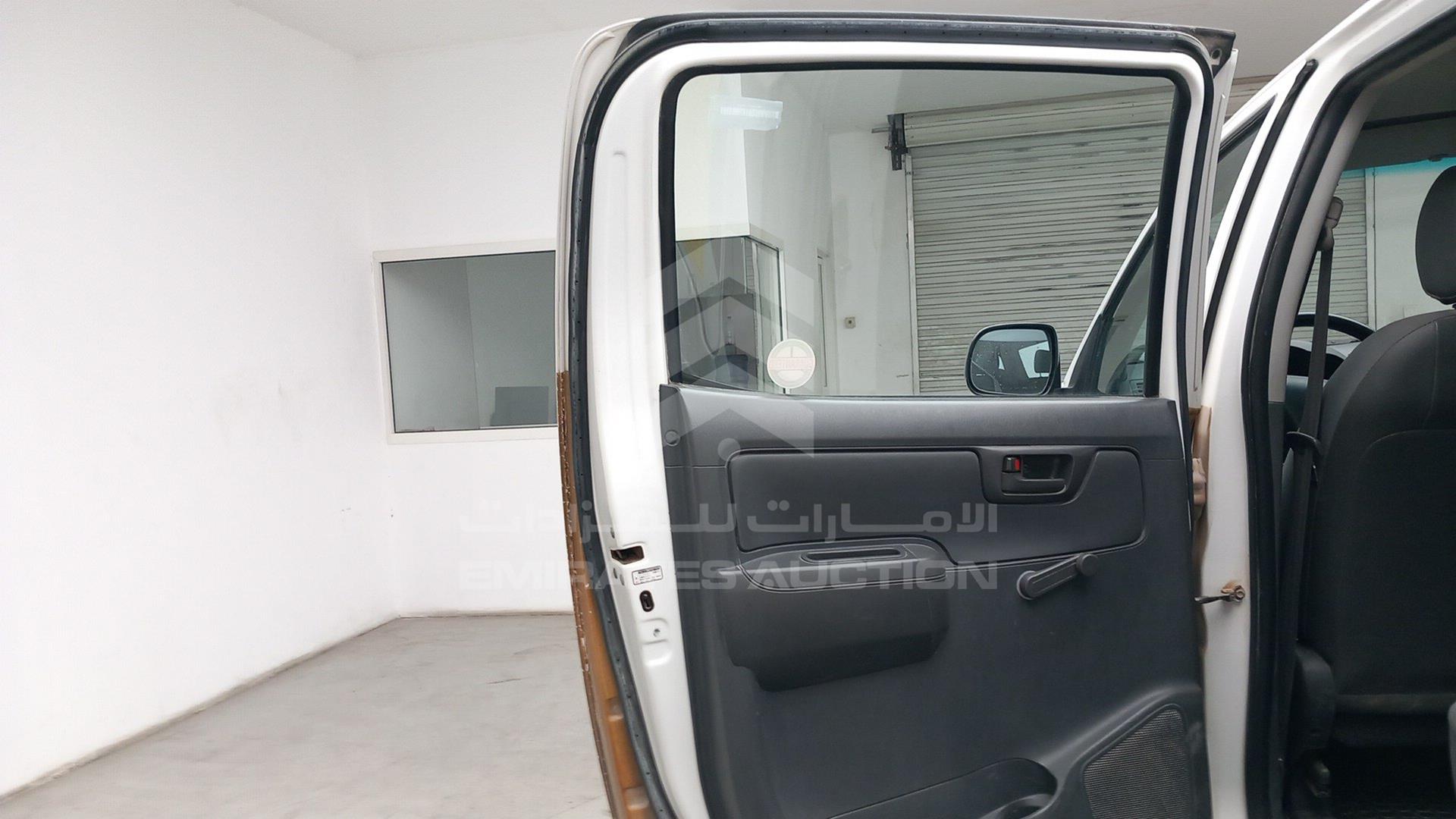 2012 TOYOTA HILUX VIN: MR0FX22G6C1356674