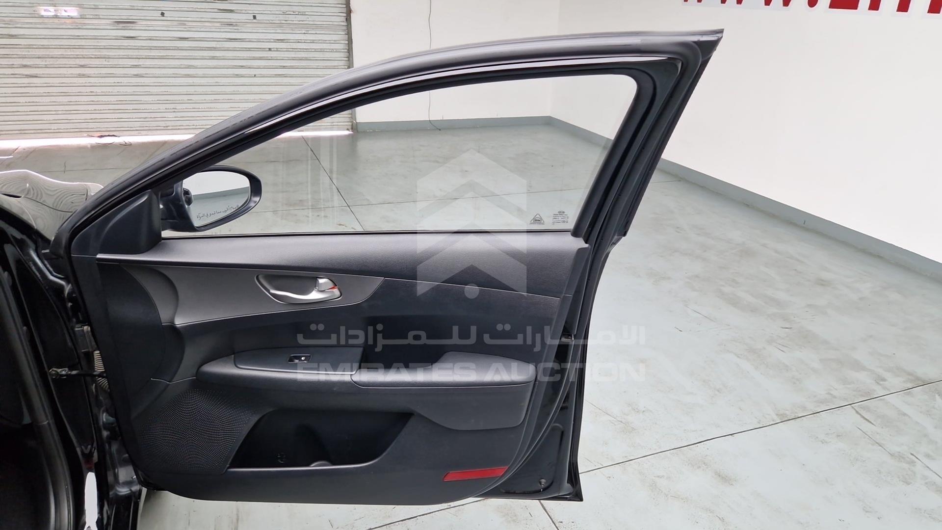 2020 KIA CERATO VIN: KNAF24163L5851907