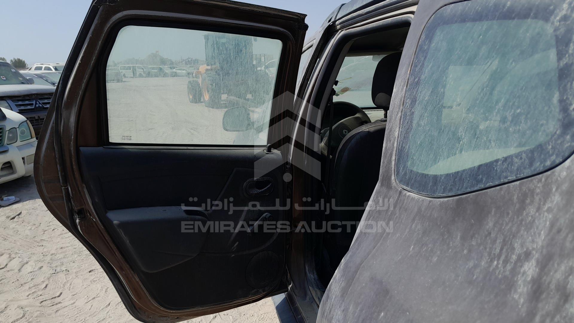 2015 RENAULT DUSTER VIN: VF1HSRCA9FA515361