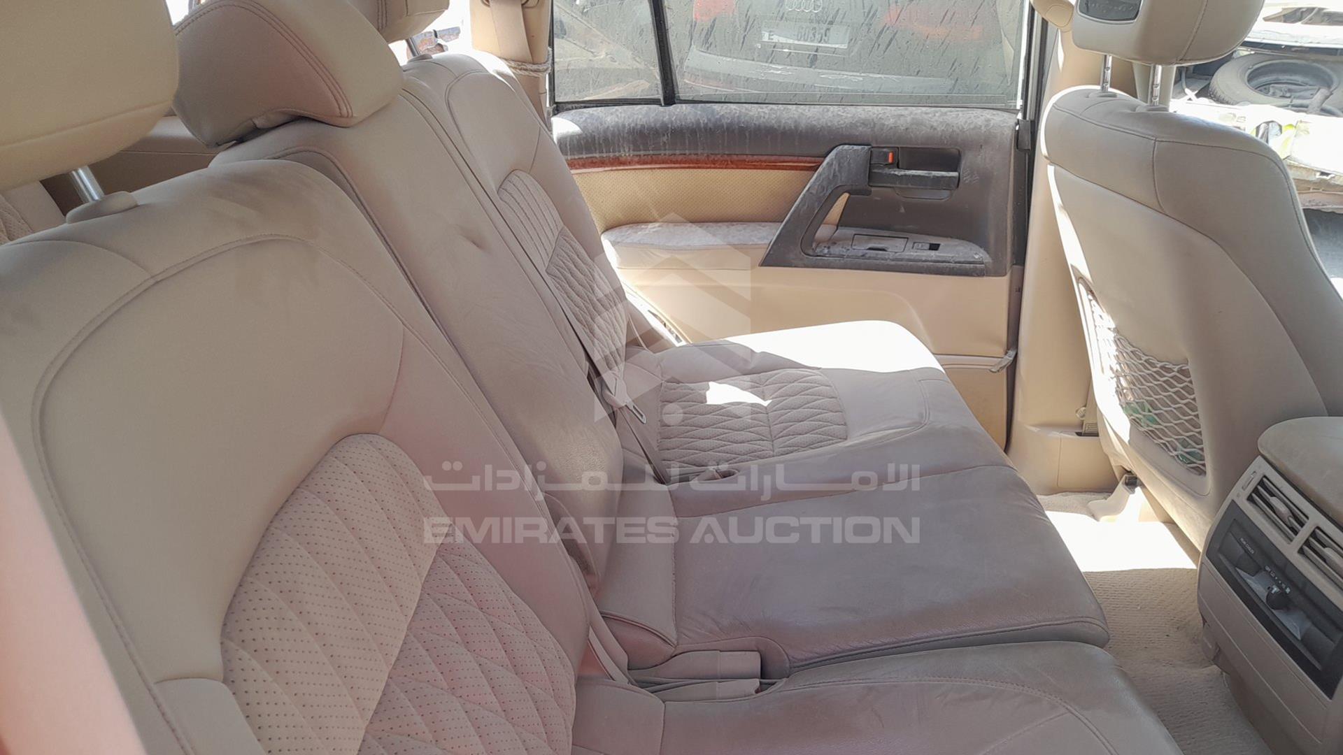 2015 TOYOTA LAND CRUISER VIN: JTMHU09J3F5102245