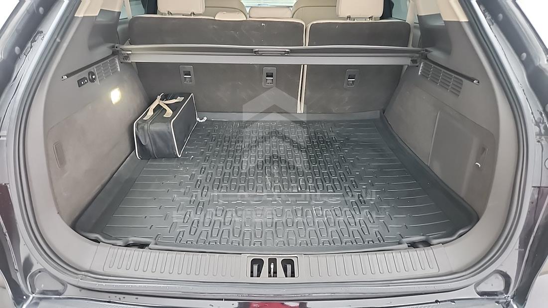 2019 Lincoln Nautilus — Trunk Interior View — Photo 24