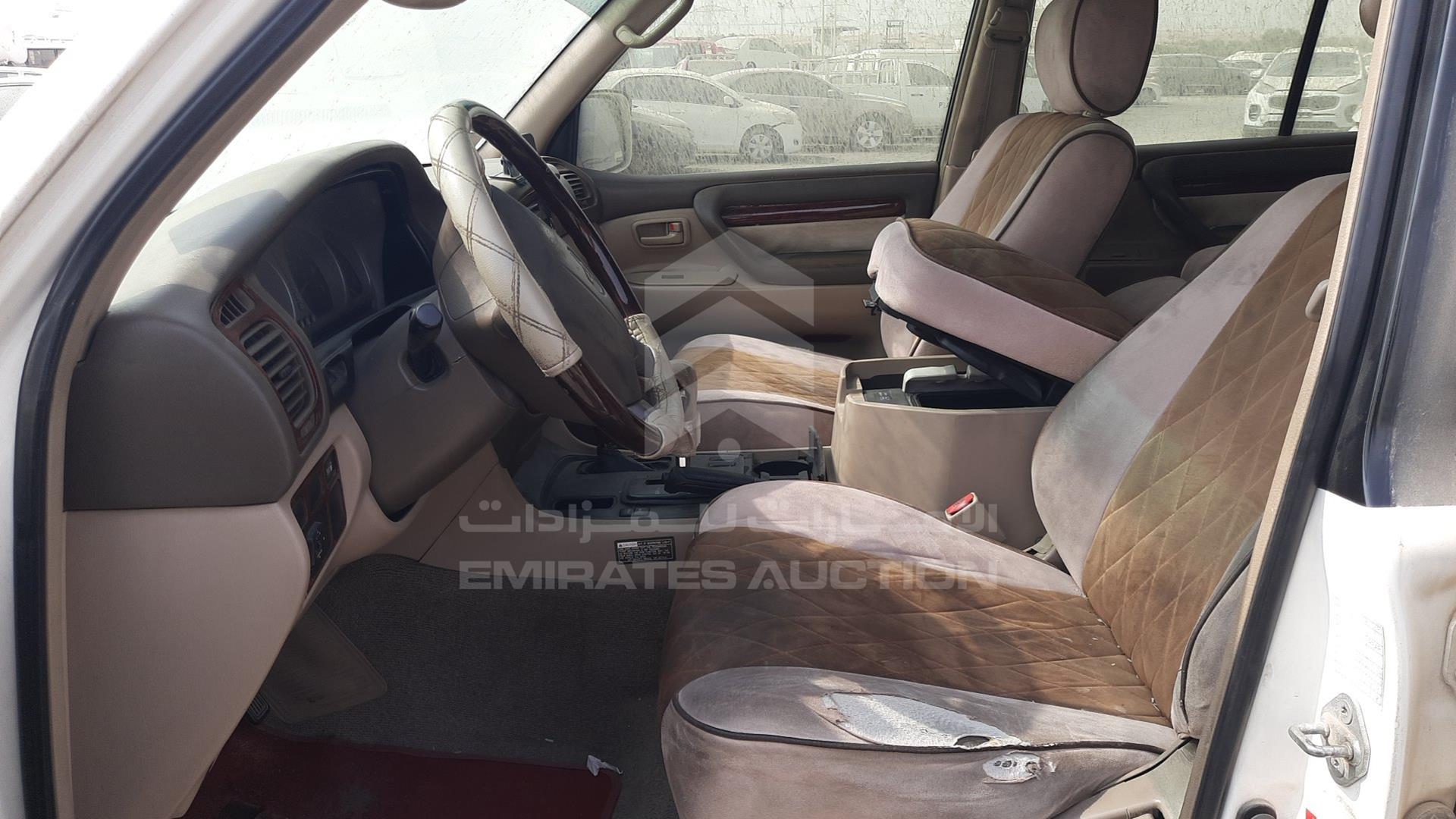 2001 TOYOTA LAND CRUISER VIN: JTEHJ09J815013879