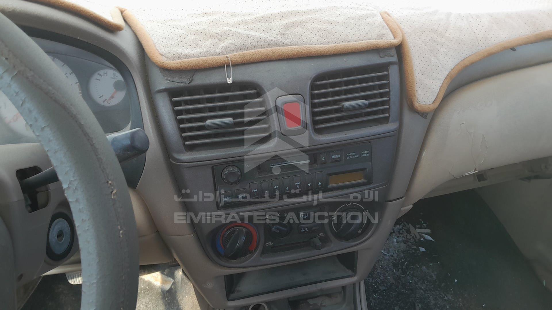 2004 NISSAN SUNNY VIN: JN1FN61C34W066670