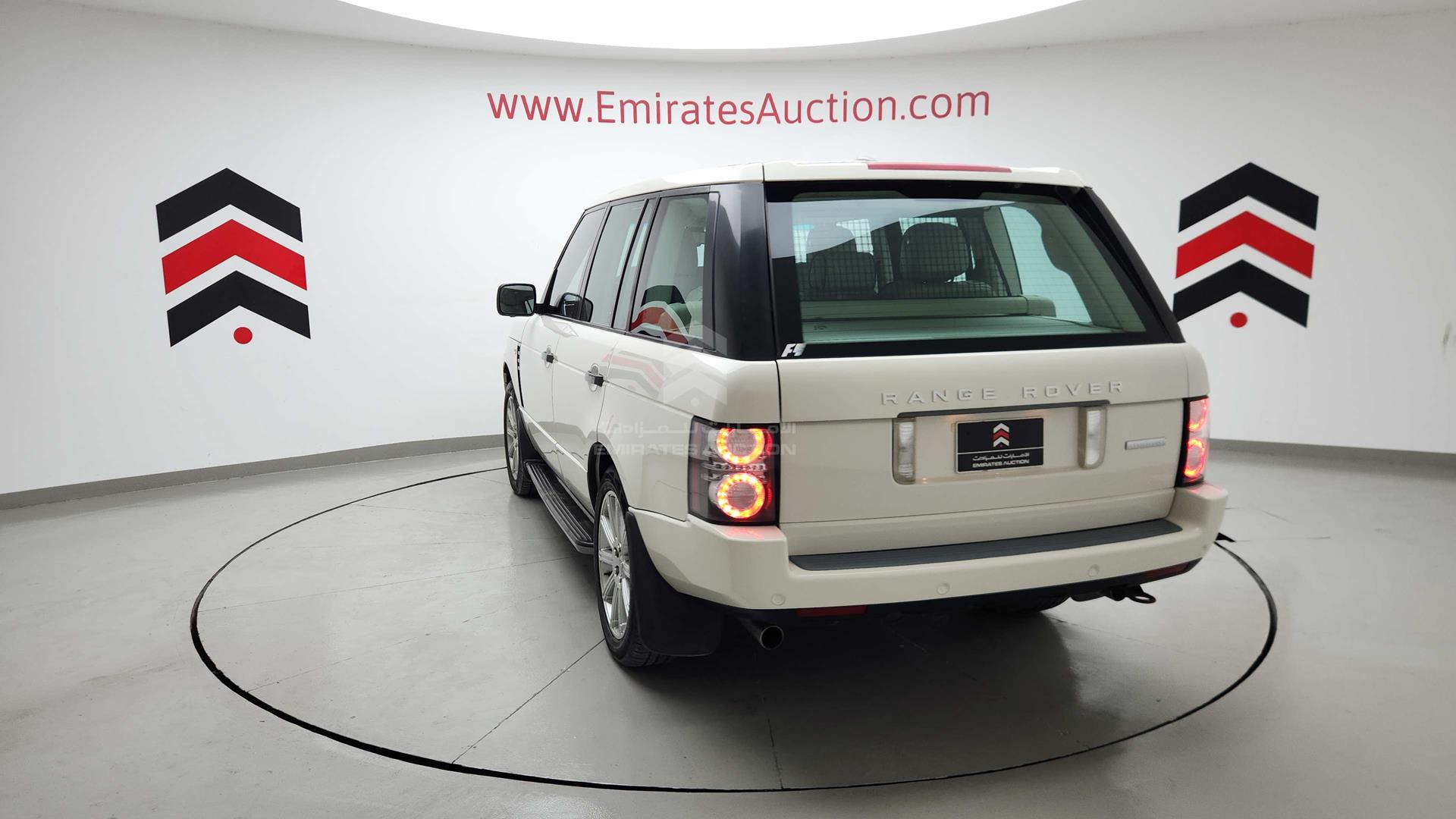 2010 RANGE ROVER VOGUE VIN: SALLMAME4AA317299