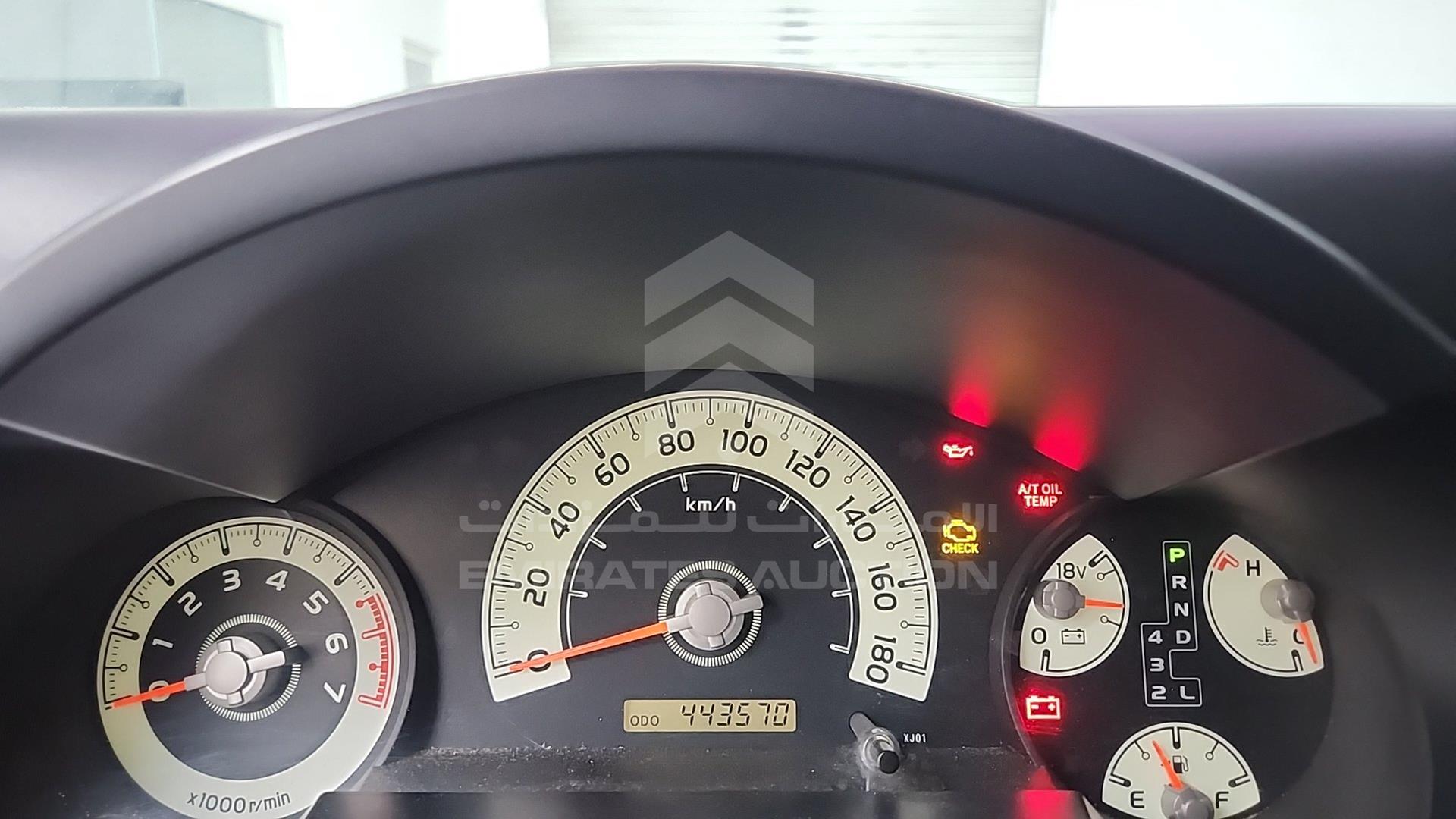 2008 TOYOTA FJ CRUISER VIN: JTEBU11F18K035244