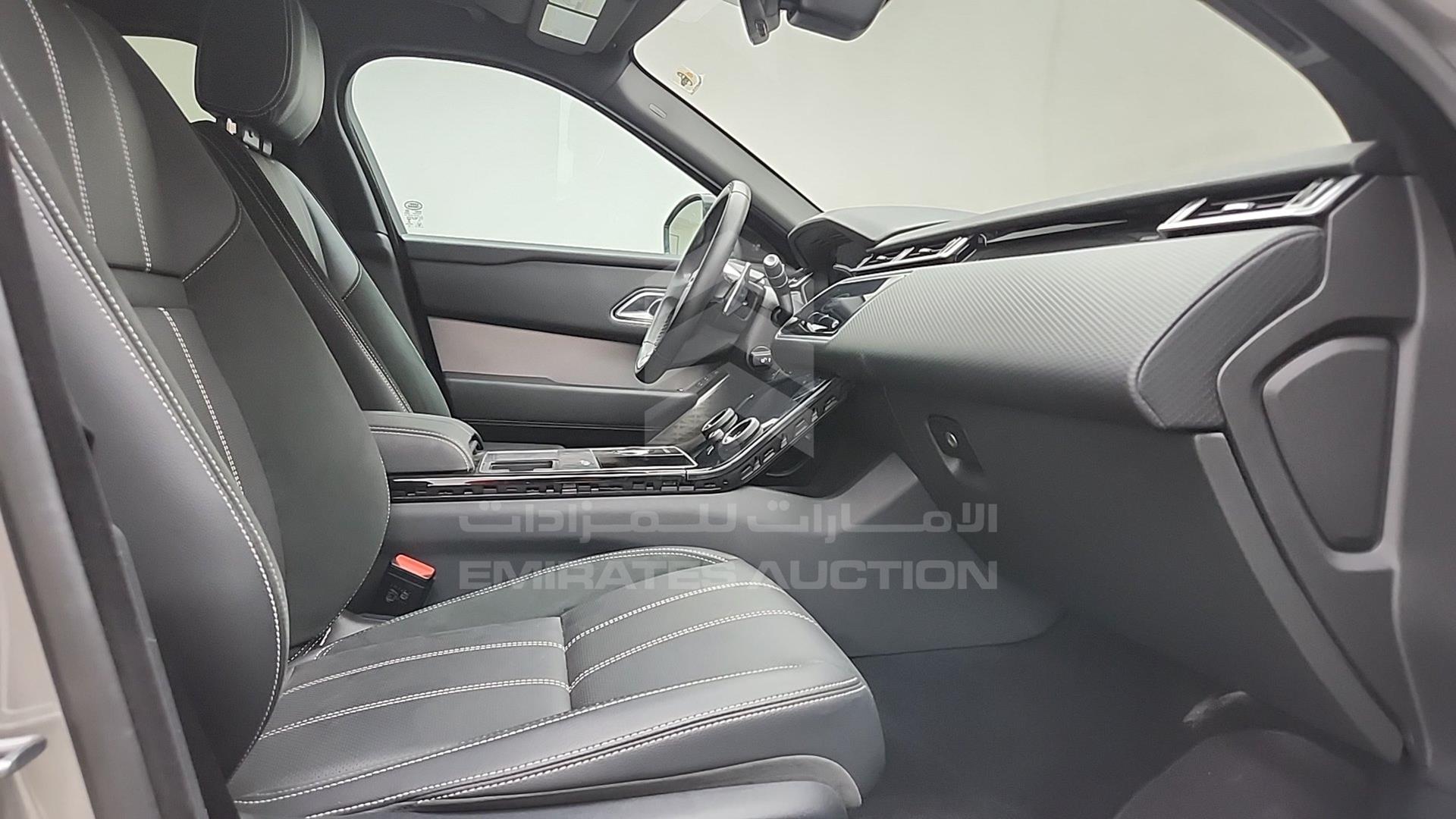 2019 RANGE ROVER VELAR VIN: SALYL2EX8KA234517