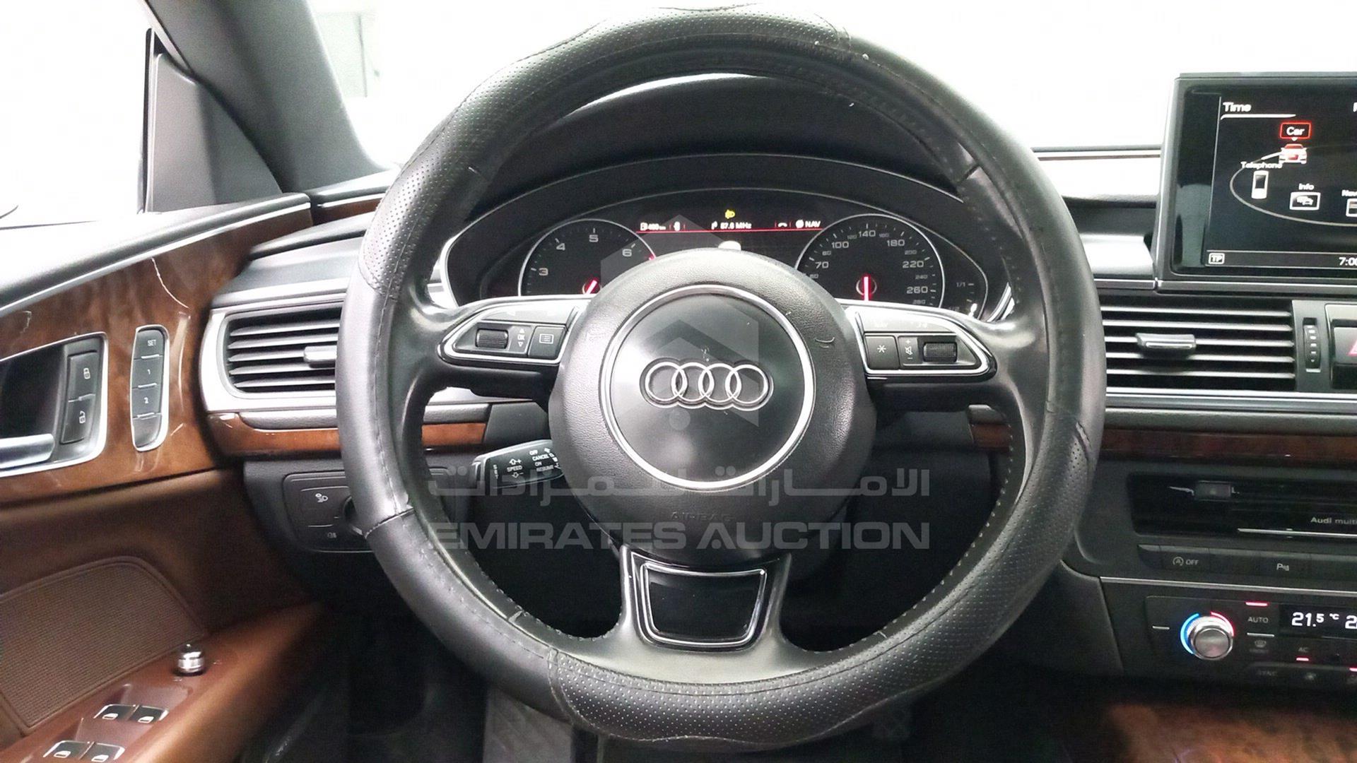 2013 AUDI A7 VIN: WAUSGC4G6DN000958