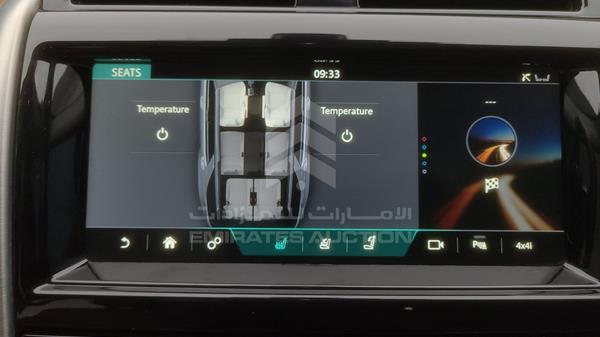 Land Rover Discovery 2017 SALRHBBV2HA021354 Image 33