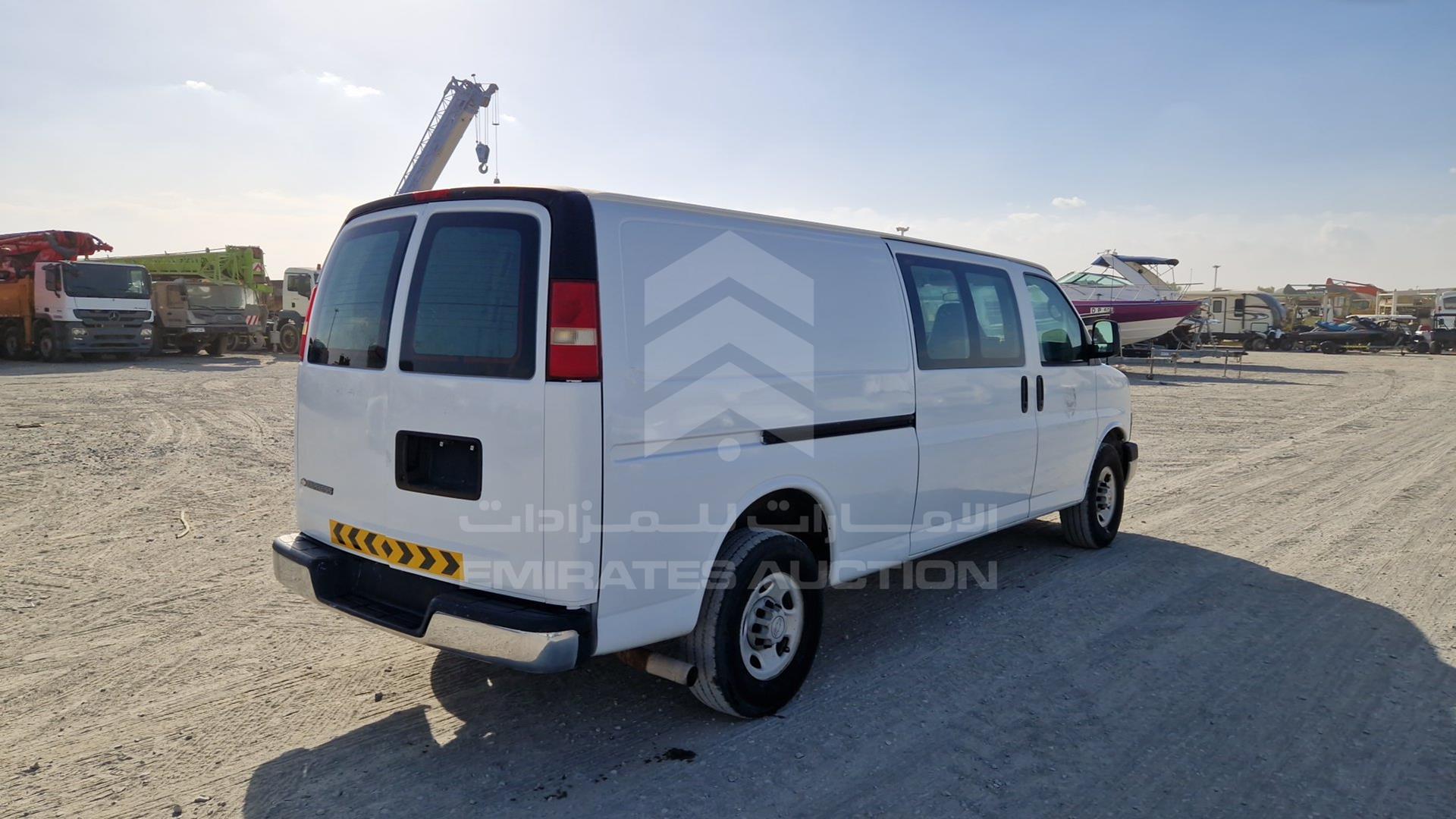 2008 CHEVROLET EXPRESS VIN: 1GCGG29K781114836
