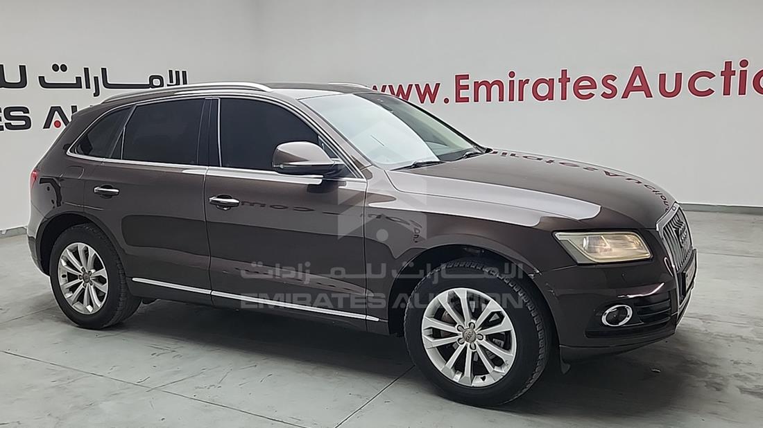 2015 Audi Q5 — Front Right Angle — Photo 9