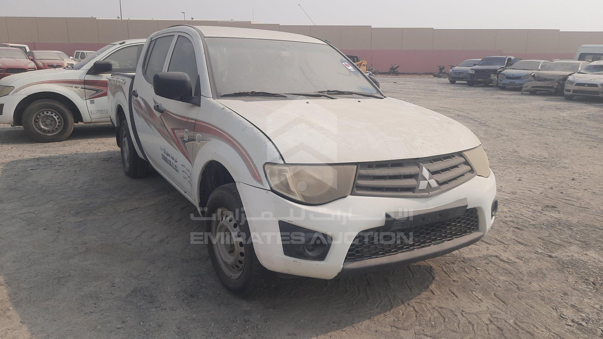 2013 MITSUBISHI L 200 VIN: MMBJNKA50DD029503