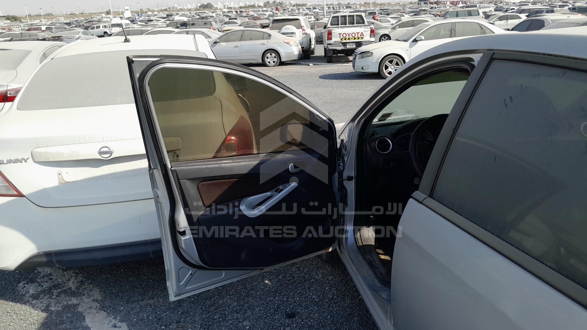 2011 FORD FIGO VIN: MAJTJ21D2BAE39004