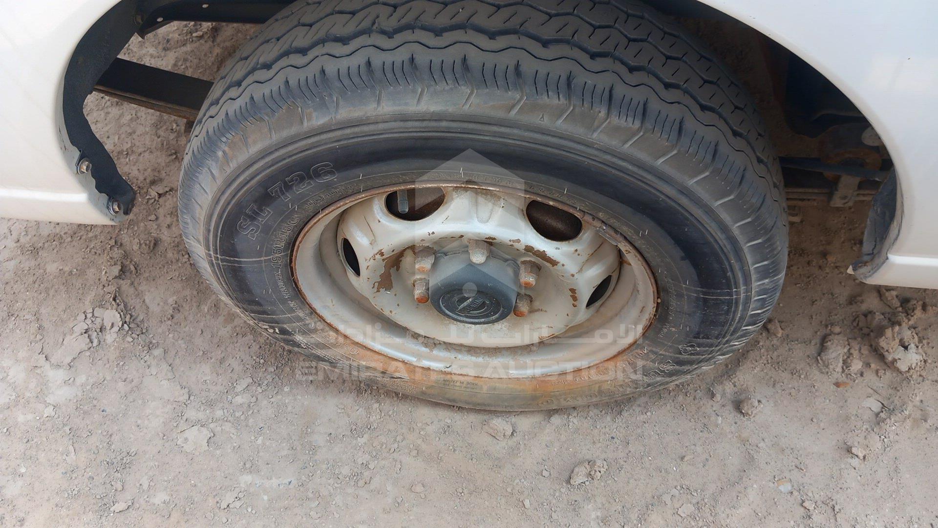 2008 NISSAN URVAN VIN: 1N6AE52S28X101509