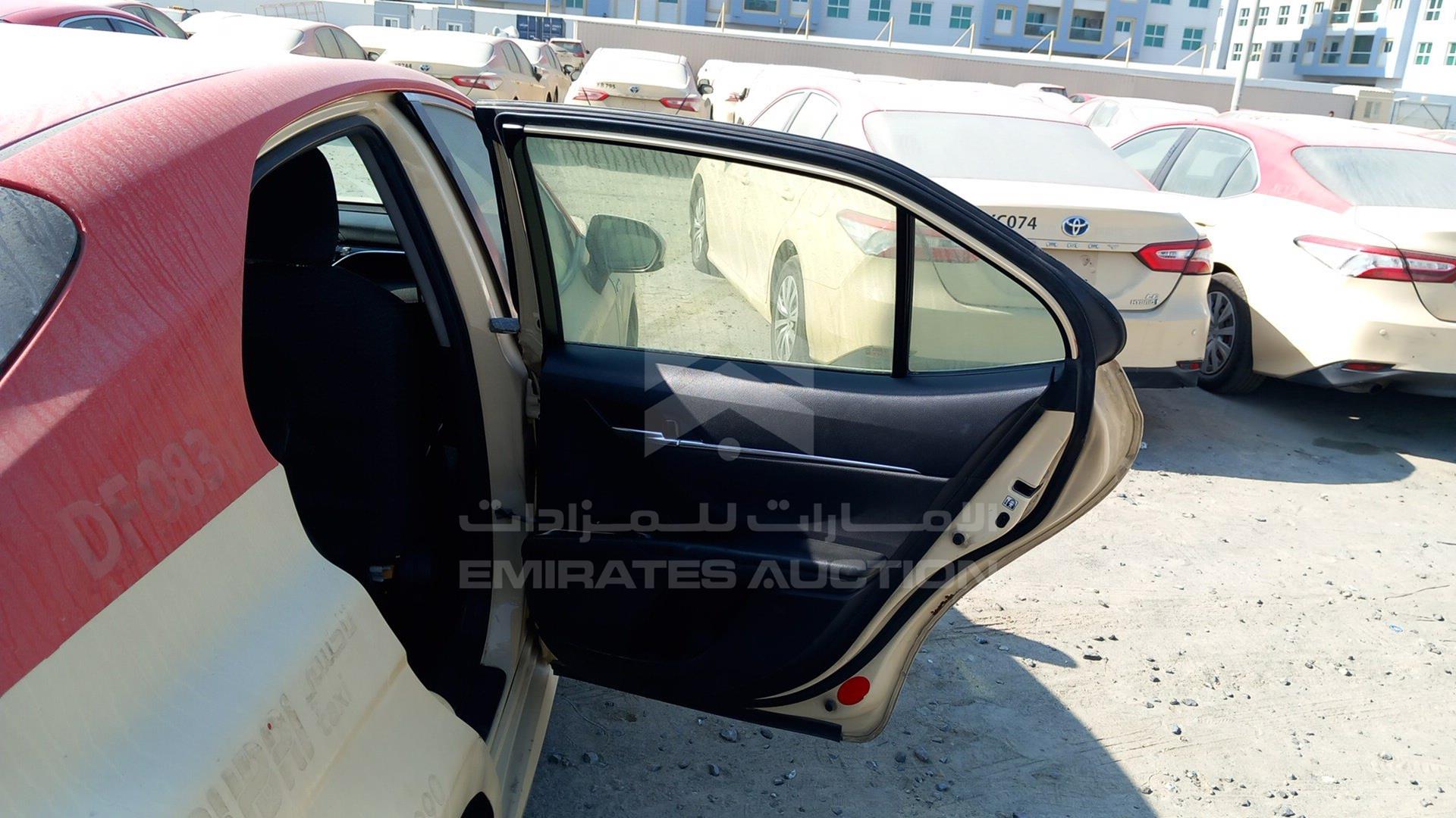 2018 TOYOTA CAMRY VIN: JTNB29HK4J3012998