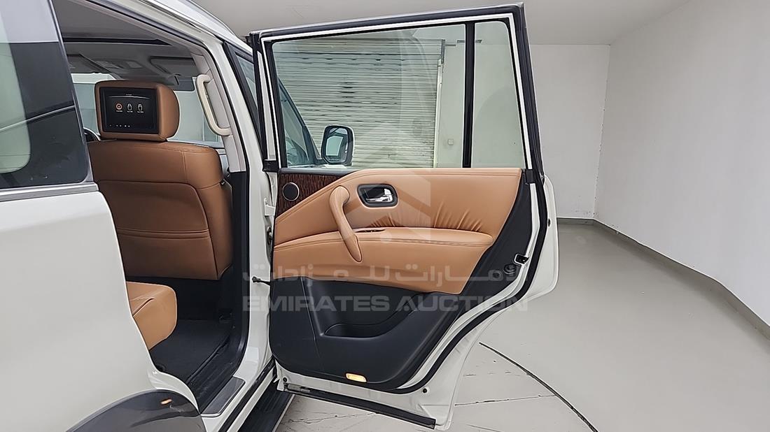 نيسان باترول 2019 — الباب الخلفي الأيمن — صورة 27