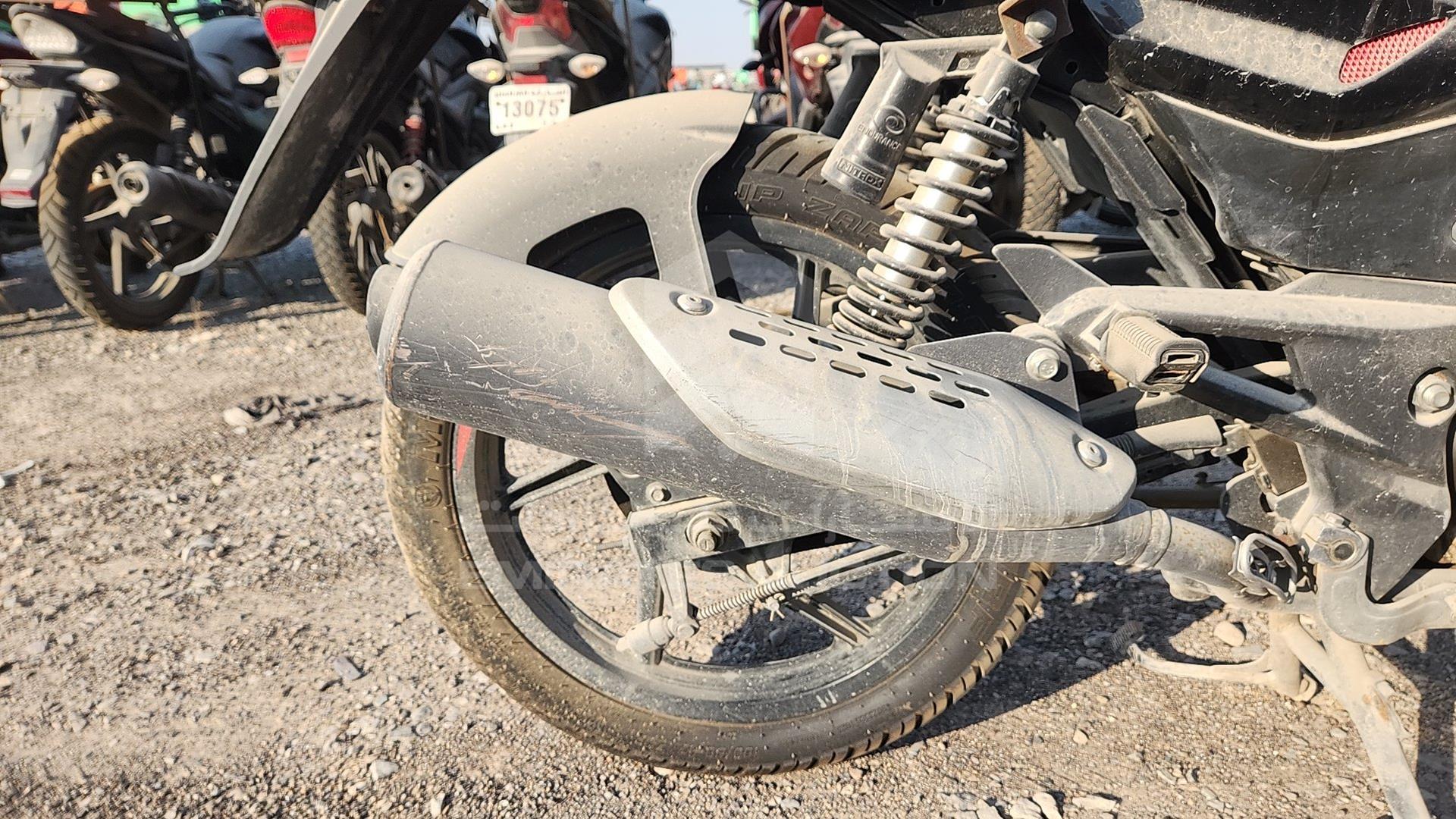 2021 BAJAJ 150 CC VIN: MD2A11CX1MCD40680