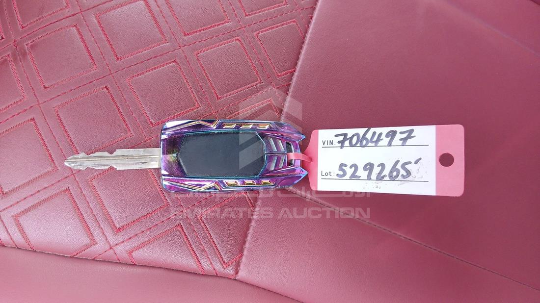 2020 Mitsubishi Pajero — Keys — Photo 5