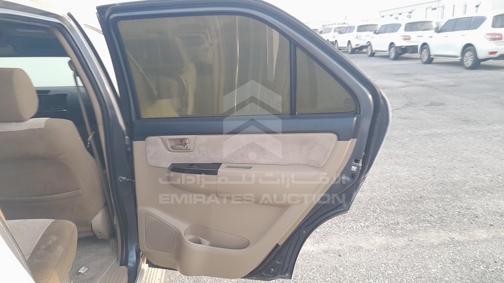 2014 TOYOTA FORTUNER VIN: MHFYU59G4E7032747